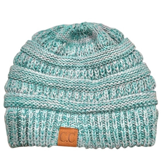 C.C Womens Turquoise Blue Beanie Cable Knit One Size Warm Cozy Winter Cottage - Picture 2 of 6
